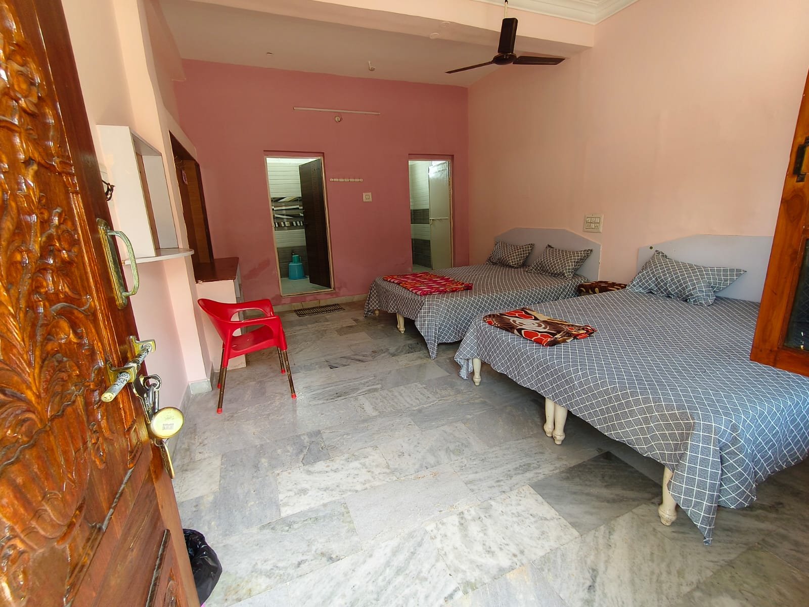 Kalpavruksha Lodge 4 bed room second floor with 2 washrooms