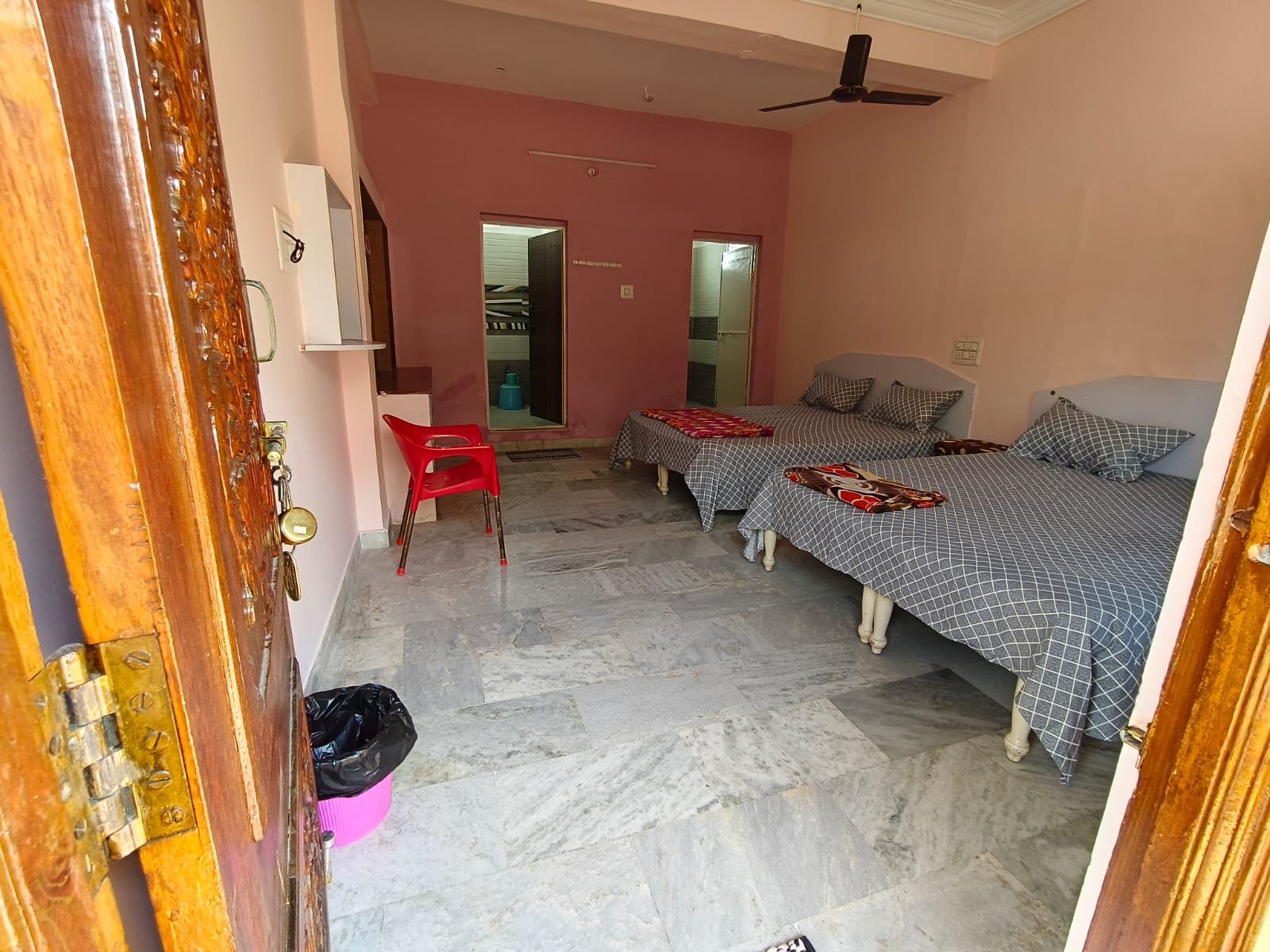 Kalpavruksha Lodge 4 bed room second floor with 2 washrooms