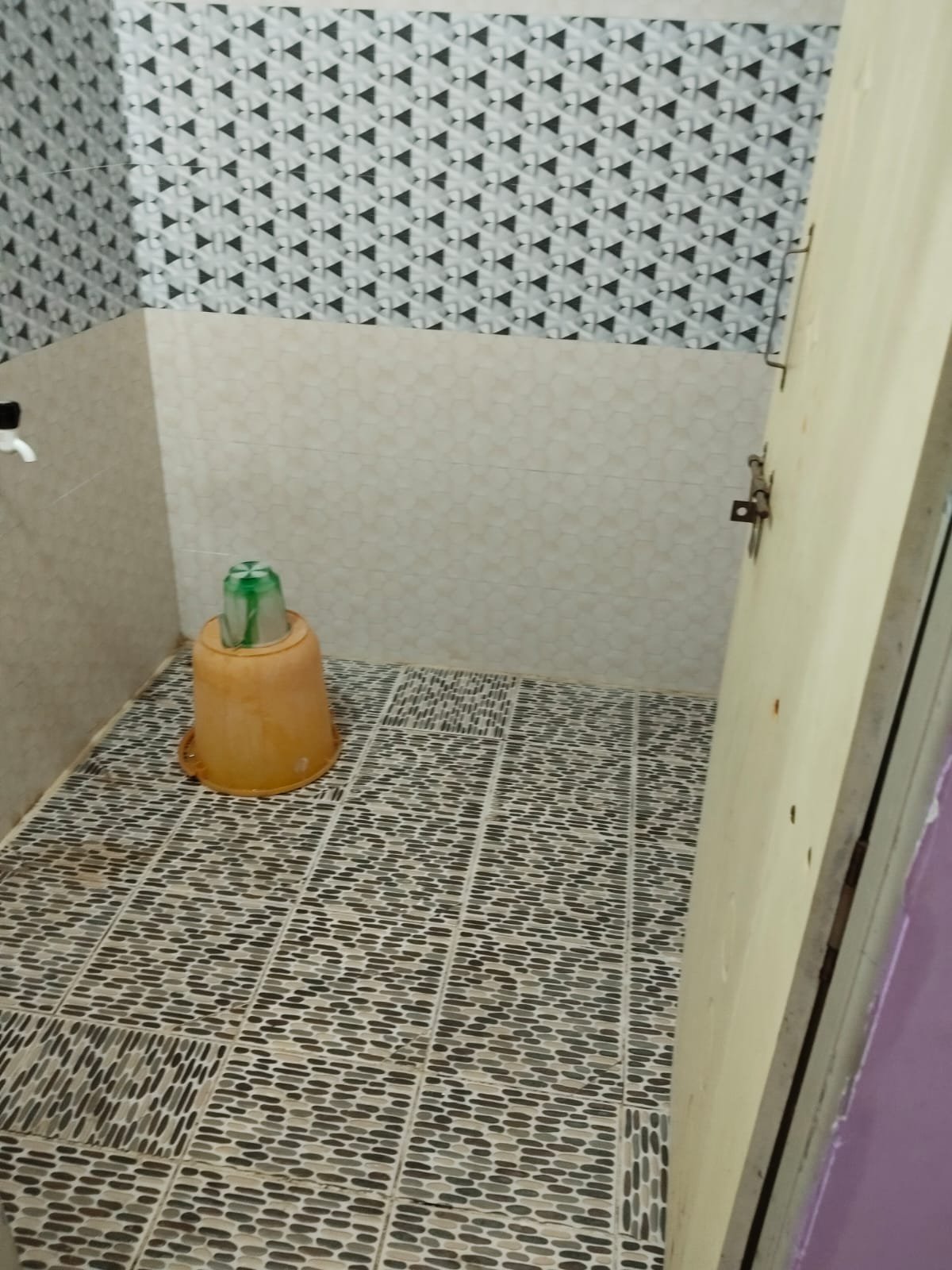 Kalpavruksha Lodge 3 bed room with 2 washrooms on first floor