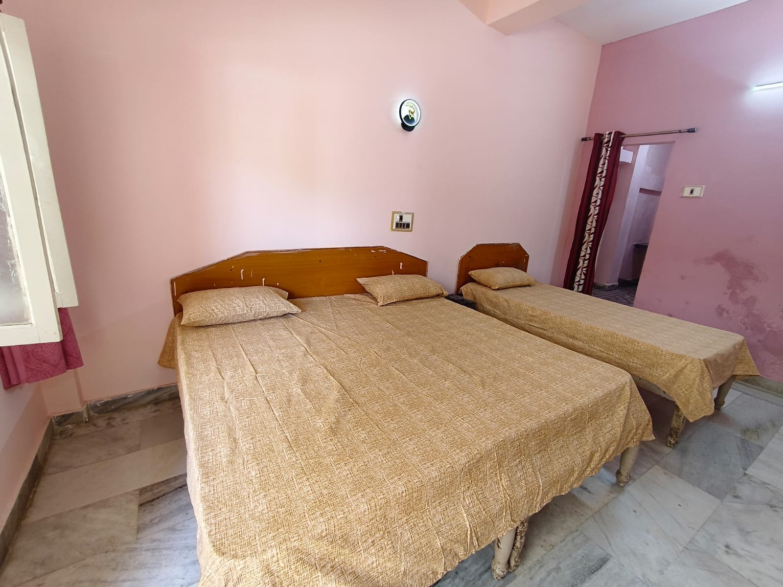 Kalpavruksha Lodge 3 bed room first floor
