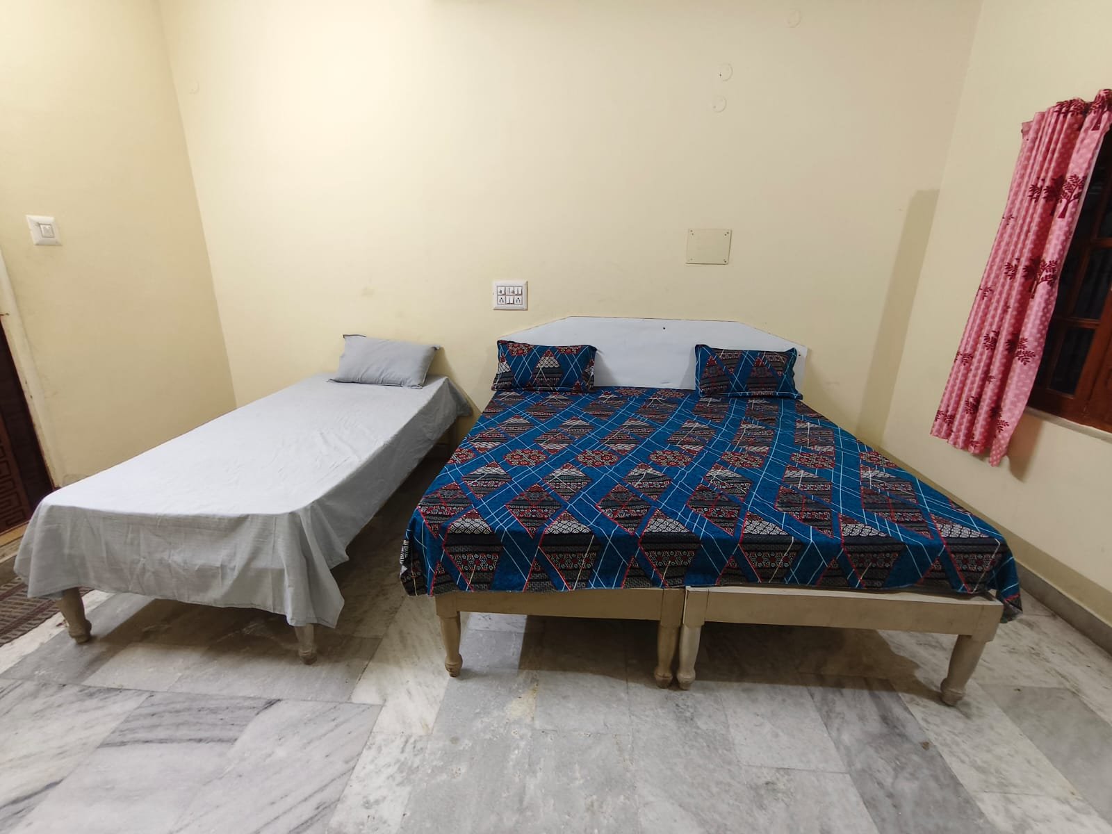 Kalpavruksha Lodge 3 bed room ground and first floor