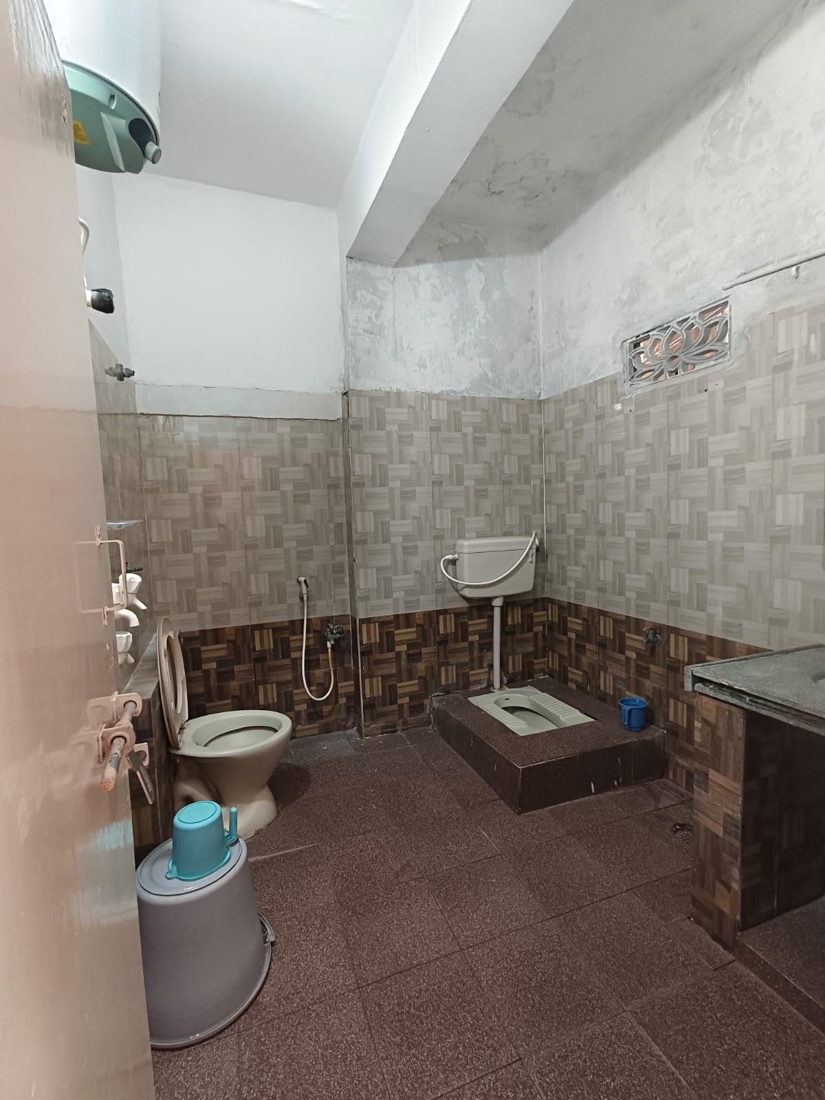 Kalpavruksha Lodge 4 bed room ground and first floor AC and Non-AC